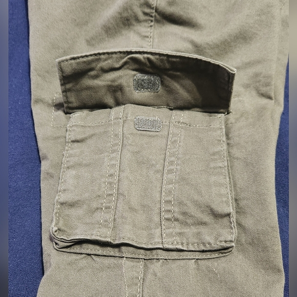 Cargo Pant - Picture 3 of 4